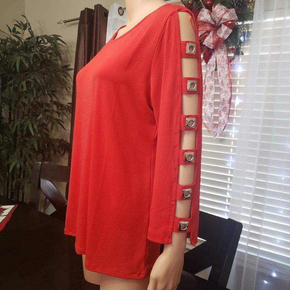 BY DESIGN 3/4 ladder sleeve top blouse tunic NWT